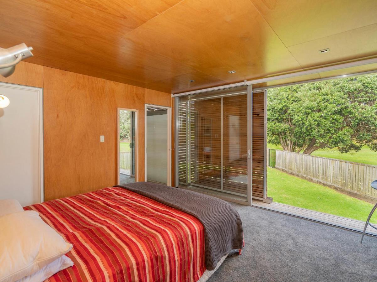Little Paua - Pauanui Holiday Home Экстерьер фото