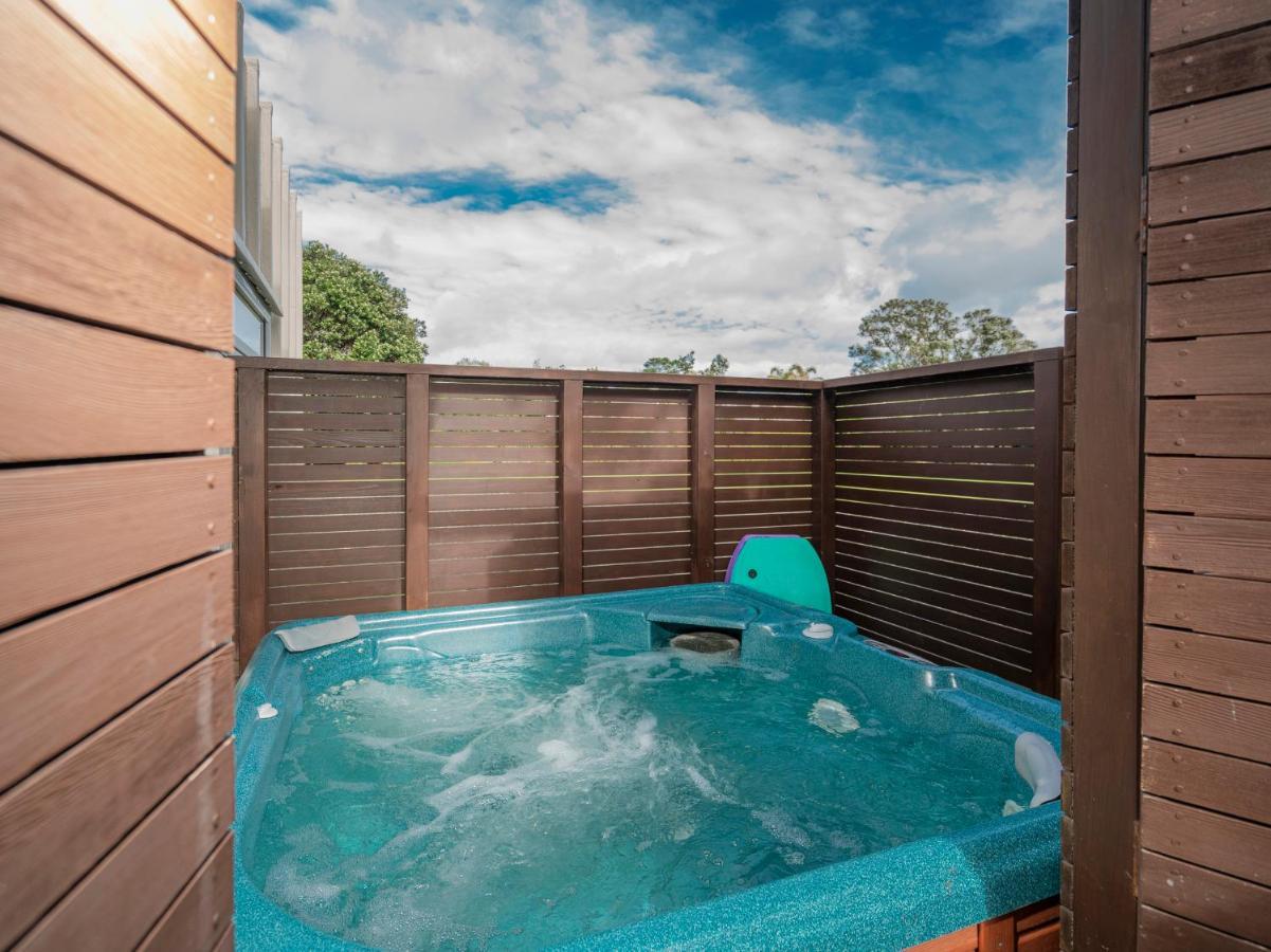 Little Paua - Pauanui Holiday Home Экстерьер фото